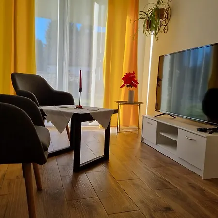 Laguna Apartament Z Sloneczny Z Ogrodem Apartment Polanica-Zdroj